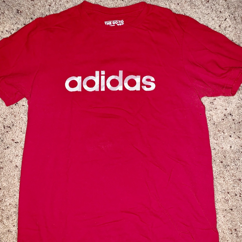ADIDAS T-shirt